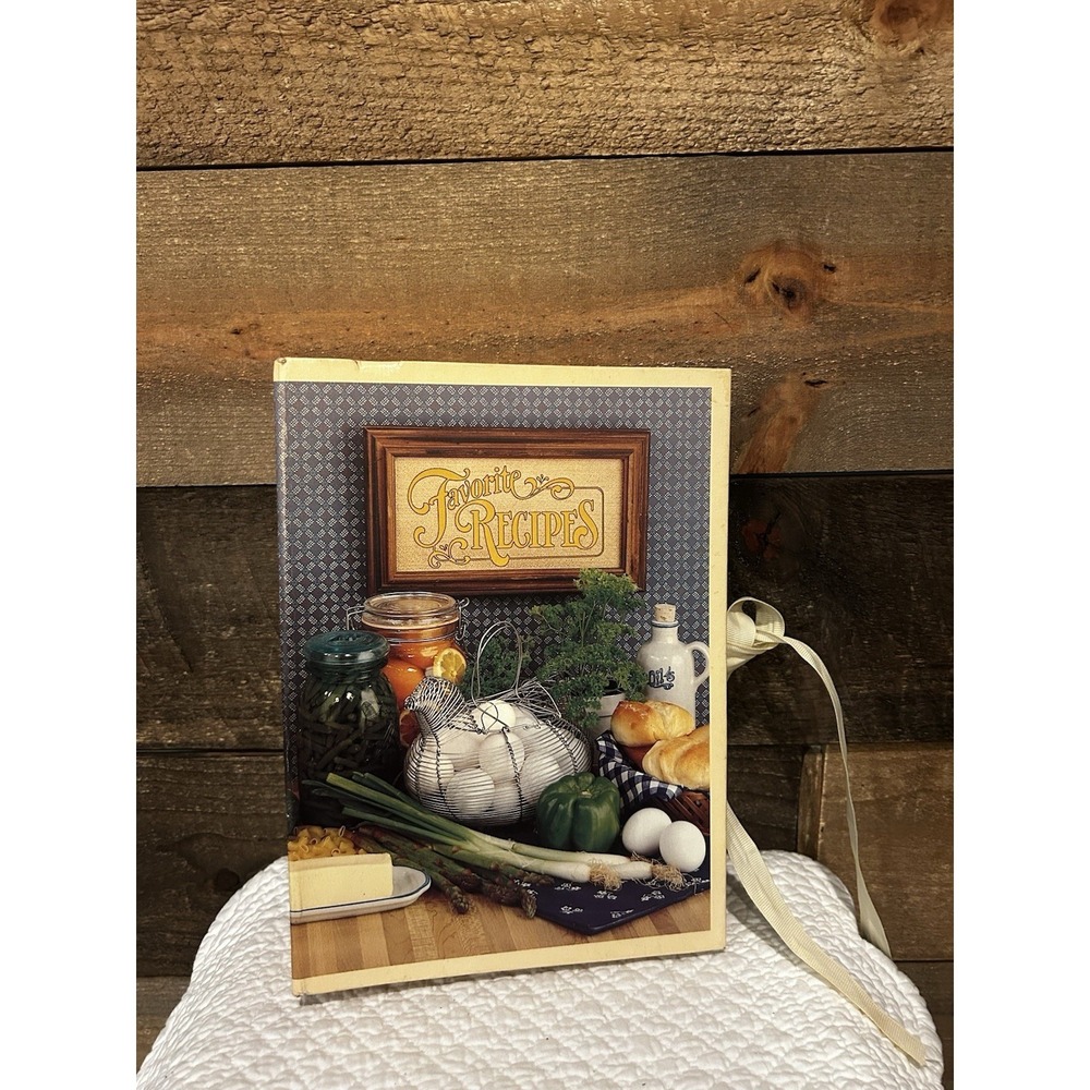 Vintage Hallmark Accordion Recipe File For‎ Recipes